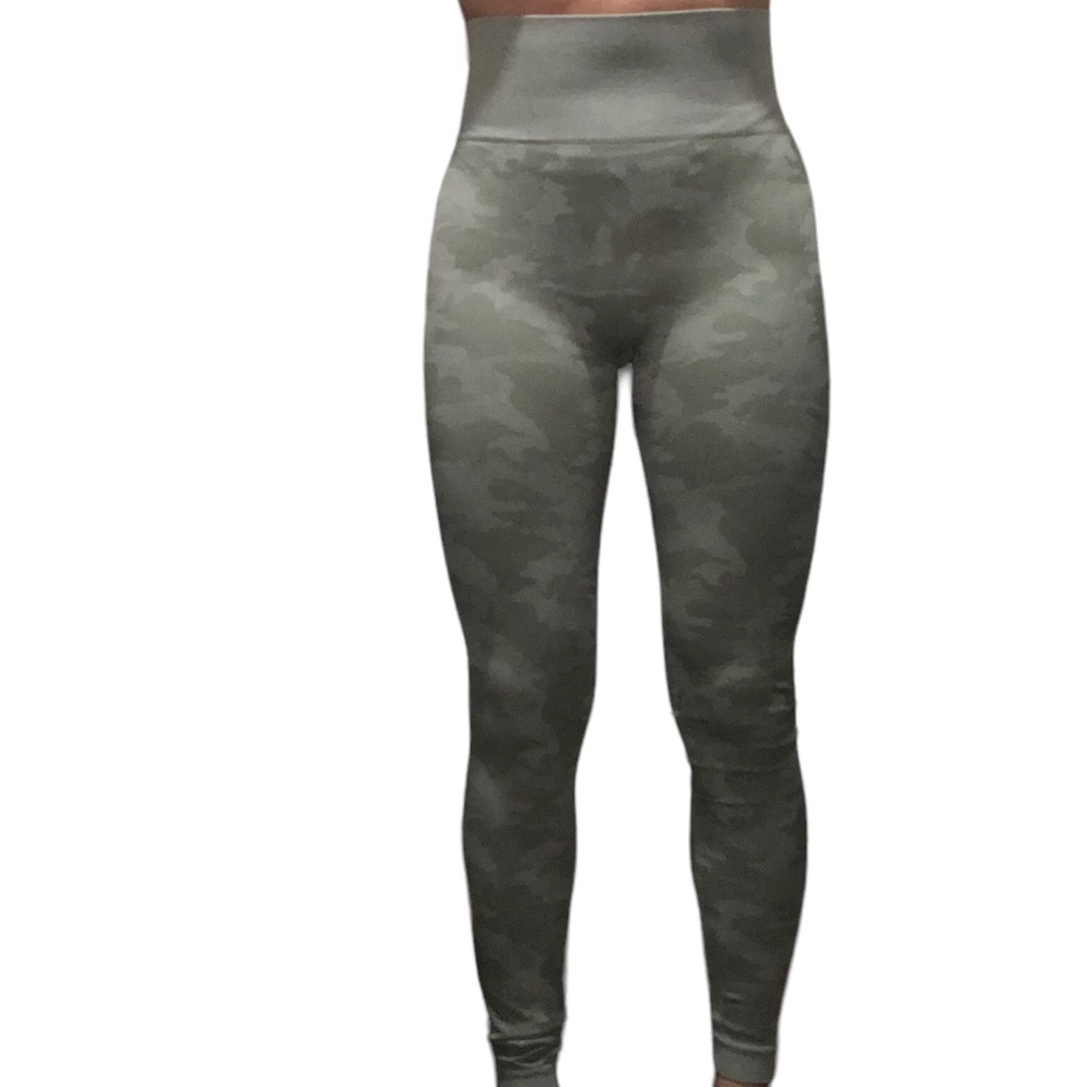 NEW Camp Green Leggings